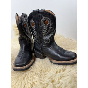 Innovation Toddler Size 12 Black Leather Square Toe Embroidered Western Boots